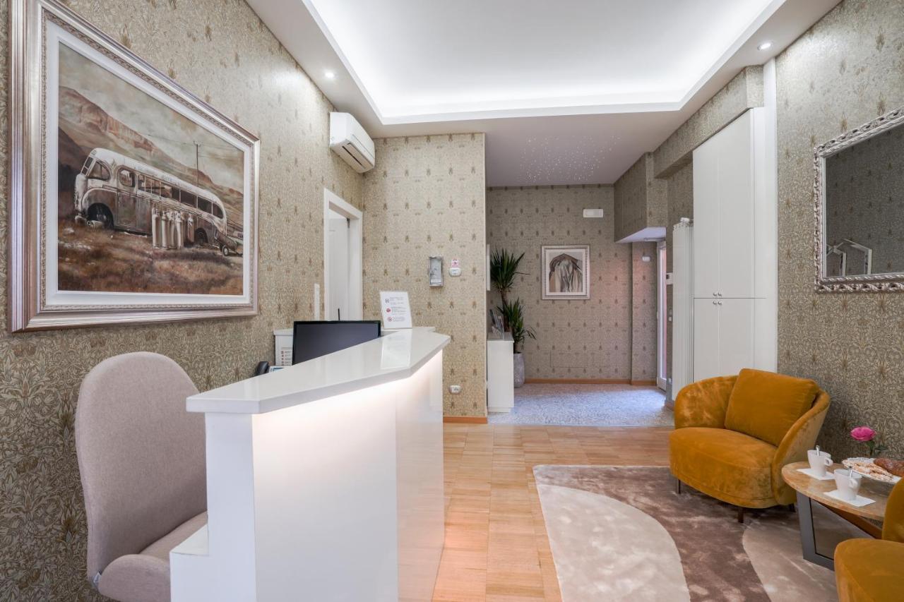 Monza City Rooms & Studios Εξωτερικό φωτογραφία